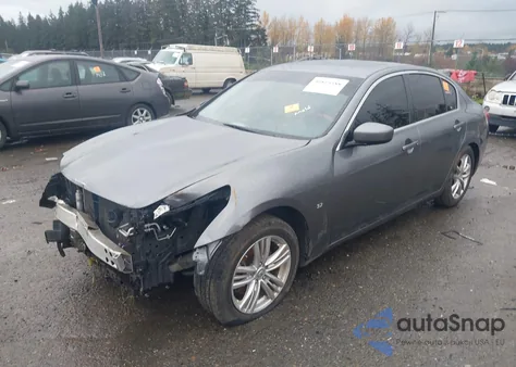 2015 Infiniti Q40 z USA, uszkodzony, nr VIN JN1CV6AP8FM503602